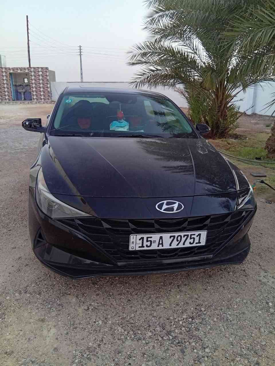 النترا للبيع موديل ٢٠٢٣  وارد امريكي بدون حادث فول مواصفات حساسات أمامية وخلفية وجانبيه رقم انبار معوقين السعر  ١٥٥ ورقه وبيه مجال للاستفسار الاتصال على  ***********
