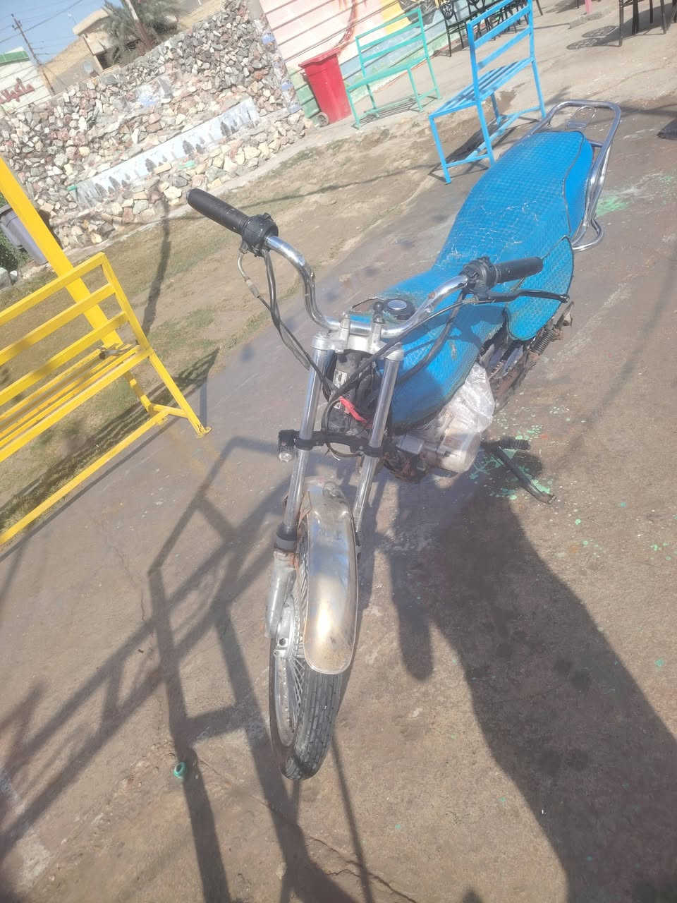 دراجه لبيع السعر ٣٥٠ لف بيه مجال بصيط مكان بغدادتاجي سبع البور ***********، ٤ كير
