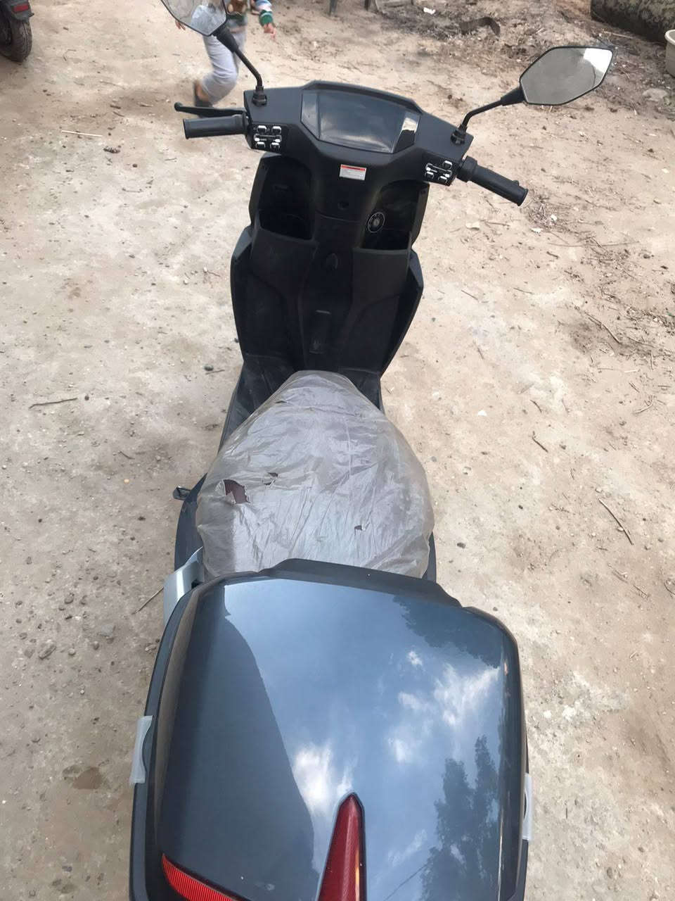 الـــــــــــــسلام عليــــــــــــــكم🙋‍♂️❤
دراجـــــــــه»(TAILG🔥❤ زيرو) 

مـــــــــــوديل (2025/شهر الـ6 ❤️‍🔥🙆‍♂️) 

بـطــــــــارياتـــــــــهها حـجم گبيـر عدد(6🔋🙂‍↔️)

حـجـــــم الملف (2000😍😍🔥) 

تمشــــــــي بالشحــــــنة الواحدة»(70‌🇰) 

ســــــــــرعةالدراجـــــــــــة»»((65 🤸‍♂️❤️‍🔥❤️‍🩹)) 

عدد  ســـرع الدراجه 3 💁‍♂️🤧💗

مميزات الدراجه

نضـام رجوع للخلف ‌🇷🙋‍♂️💗
لايتها زنون 🫶❤️‍🔥
دبـل اشاره😉❤

الـدراجه خير من الله نضافتها100/98🫶🌿

سعــر الدراجــــــة: 900الـف💁‍♂️ وبيها مجال بسيط

عــــــــــــــــنـــــــــــوان: بغداد» حي الجامعة» شارع66

الــــــــــرقــــــــــم: *********** اسيا💝
مــــــــلاحضــــــــة! لايوجد فيس ولامازنجر
+الجديده عارضيها بمليون وميتين والدراجه احنه اشتريناها جديده ومصارلها اهواي عدنه
مكلف بالنشر الرقم بيه واتساب او اتصال على السيم كارت
