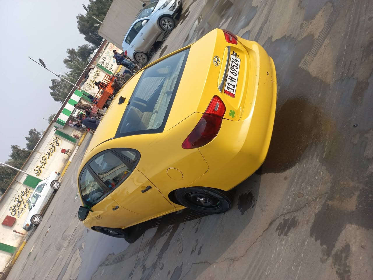 سلام عليكم النتره مديل 2010رقم بغداد لنكليزي هي وغرامات مصفرات سياره مكفوله من لغد وشاصي وحوض وتبديل ليبل واحد نص فول مكينه كير تبريد خير من الله تخم تاير جديد صدر جديد دشمه جديد مكان سياره بغداد سعر 98وبيه مجال وبل خدمه ***********
