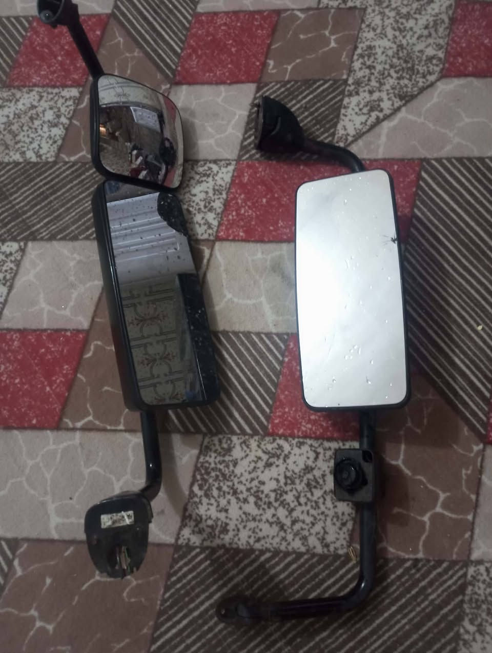 مرايات اكتروز شمعه زوج نظيفات شراي يتصل ***********
