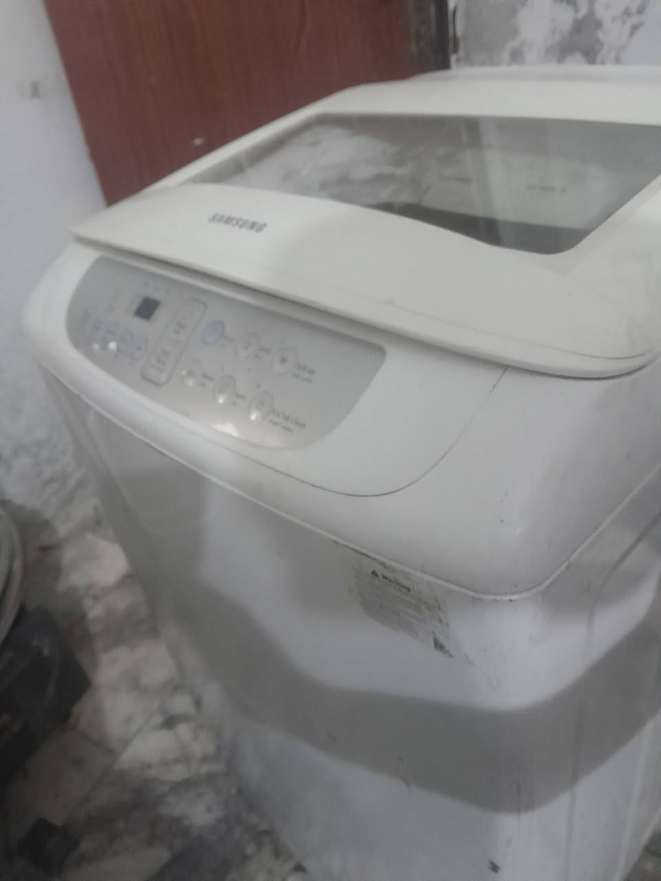 غساله للبيع شغاله كامله نضيفه سعر 125مكان مدينت الصدر حي طارق رقمي ***********
