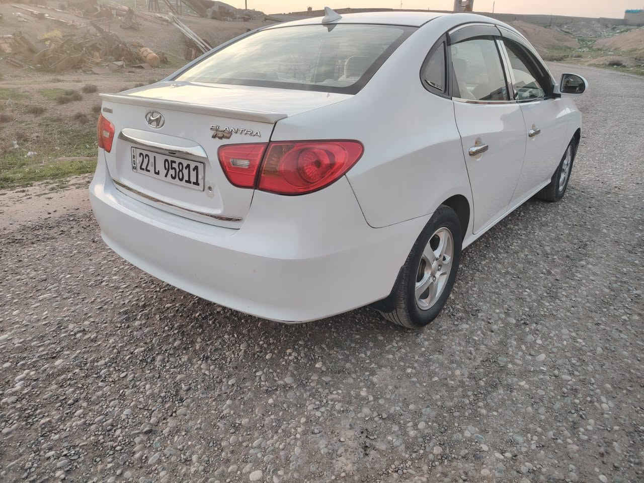 مكلف نشر سلام عليكم النتره للبيع موديل 2009 رقم اربيل سنويه تنتهي 20031 هزه جديد  محرك 20  مامفتوح  كير وتمتيك طخم تيرات جديد صدر امامي خلفي جديد تبريد ثلج سيارة جاهزة مكان سيارة شرقاط  سعر  112
***********
بدون دواخل
