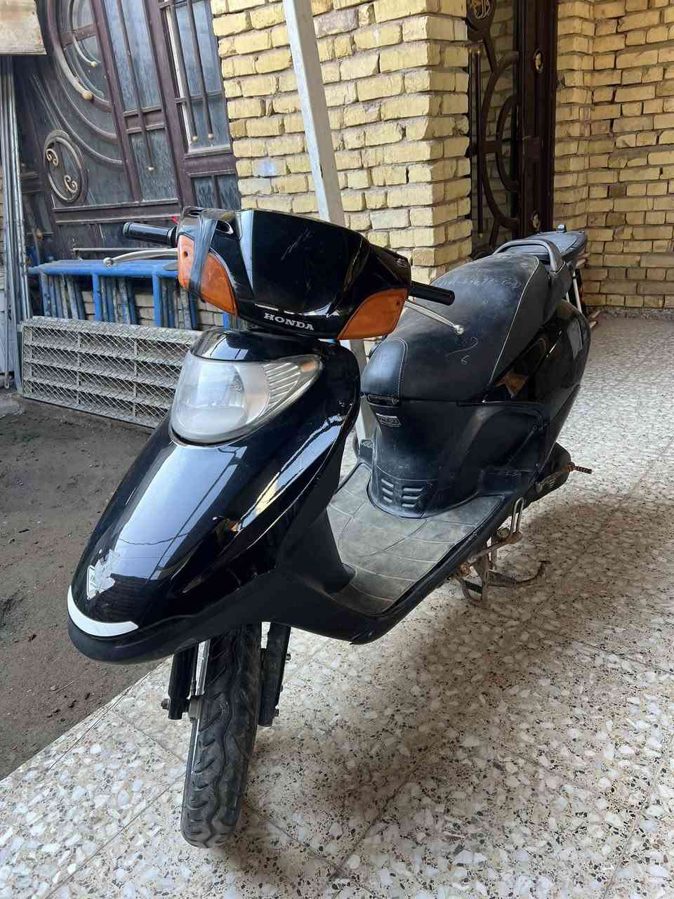 السلام عليكم سبيسي ياباني للبيع دراجه مفتوحه مره وحده دراجه نضيفه كلش نفس الصور 
عنوان الكوت الخاجيه 
الاستفسار ***********
الدراجه سعره 550
