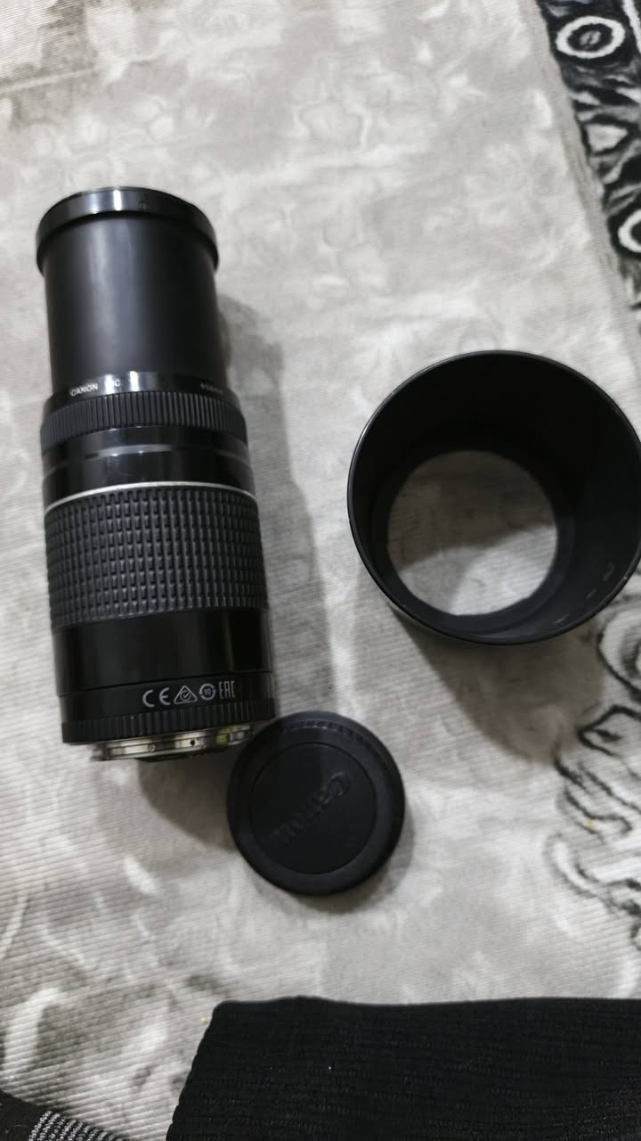 عدسة كانون 70.300 للبيع  
بيها خلل بسيط ❤ 
سعر 100 الف ❤


**إذا كنت صاحب هذا الإعلان وتريد حذفه لأي سبب، رجاءا أرسل رسالة إلى الدعم الفني**