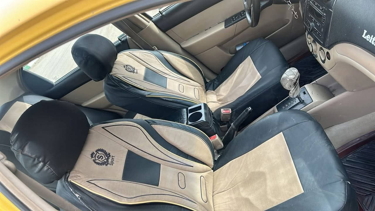 سلام عليك افيو موديل 11سيار نضيفه حداديه وتخم تاير وكهربائيات جداد تبريد ثلاجه  مامصبوغه سياره على وضع الشركه داخلها نضيف كير مكينه نضاف سياره بسمي شرط كبل داور كبل عقد مروري سياره ما مشتغلين بيها تكسي بيت دوام دوام بيت نضيفه مكان بابل شارع 60 الملاحضه بيها ضربه بصيطه بل جنطه ومصلحه  السعر 47رقمي ***********ما متواجد فيس ها خليجي محرك مفتوح المرغوب الف 1600
