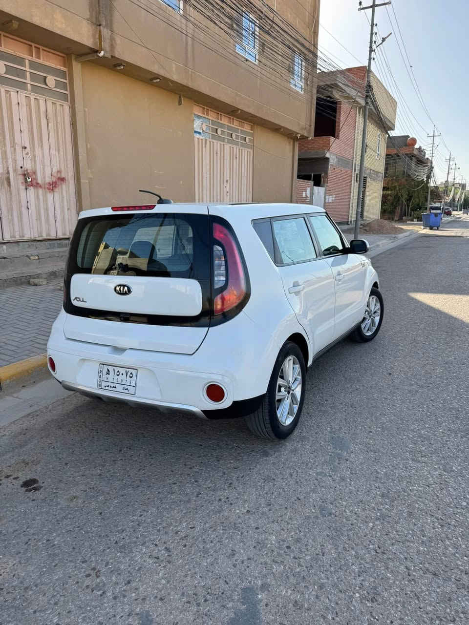 من رخصه الادمن
كيا صول 

موديل ٢٠١٨ 

لون ابيض

مكينه ٢٠٠٠

رقم بغداد 

صبغ بنيد فقط جاملغ اصلي نفس لون

بدون ايرباك بدون دواخل 

مكانها كربلاء 

سعرها ١١٨ مع المجال 

استفسار ***********
