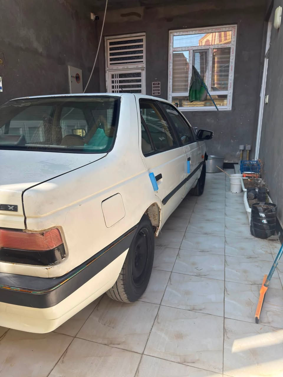 ناصريه مركز 📍
  سلام عليكم بيجو 405 للبيع گير مكينه محور كورلا خير من الله حلوه لسياره تبريد نقص فقط غاز كامل 
مداور ثاني يوم سنويه لل2030 السعر 30 وبيها مجال مكانها ناصريه مركز ***********
