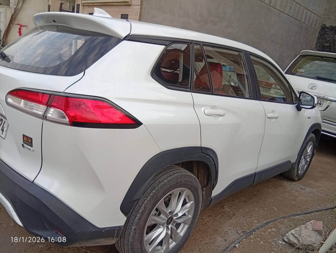 كورلا كروس 2024 كفالع عامه من البارد والصبغ وحته الشخوط والتكحيل واي شي ثاني ماشيه 23 الف بأسمي تحويل باي وقت تحبون السعر 174 وبيهه مجال حك الجيه… المراسله مع صاحب السياره
***********
*********** بغداد, العراق
