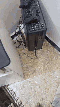 سلام عليكم كيس حاسبه للبيع مرتب مواصفاته بالصوره معالج i7 4790s كارت شاشه rx460 رام ١٢كيكا هارد واحد تيرا اس اس دي ١٢٨ سعرهه ١٥٠ وبيهه مجال للشراي مكاني بغداد طوبجي شارع مرور رقم ***********
