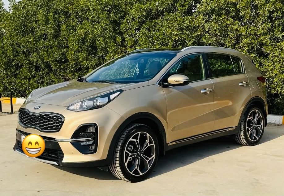السلام عليكم
كيا سبورتج 2020 GT خليجي كفاله عامه 
موصفات سيارة معروفه تجي فول 1/1
ماشيه 40 الف 
سياره ضمان شركه دوولي 
مكاني بغداد *********** 
السعر 202 بيه شي بسيط
