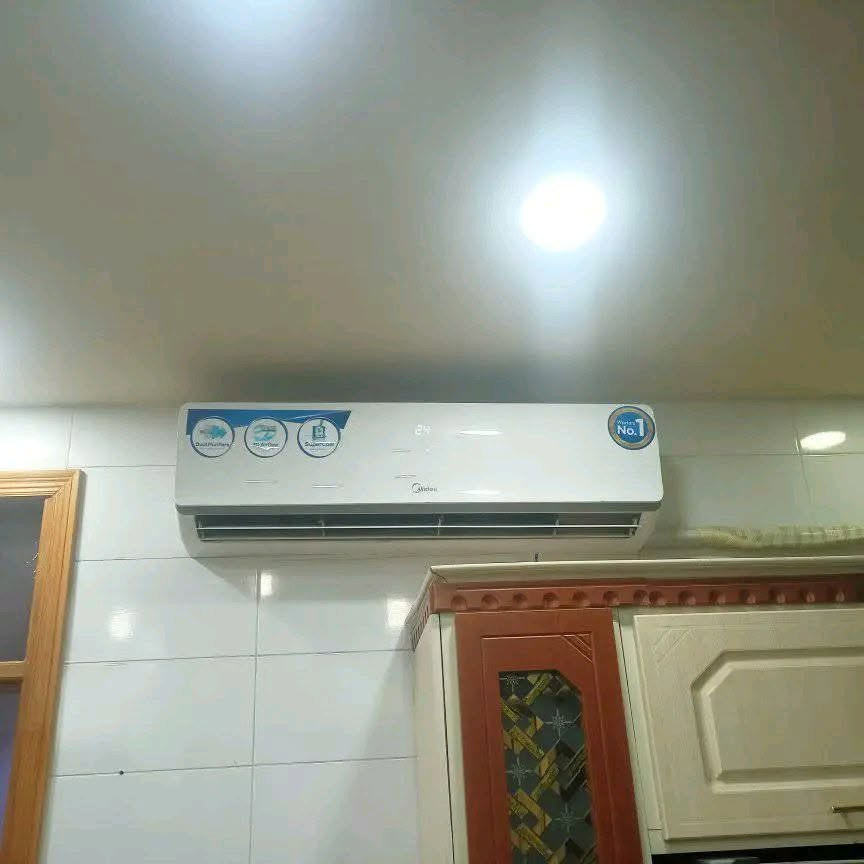 تنصيب سبالت شحن غاز 410 و 22
شد وفل وغسل سبالت ومكيفات 
***********
