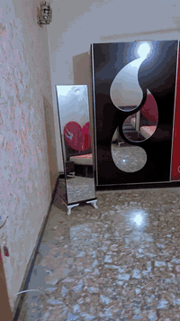 غرفه تركيه للبيع 7 قطع المكان الامين الثانيه سكينه 
سعرها 450 رقم الواتساب ***********
