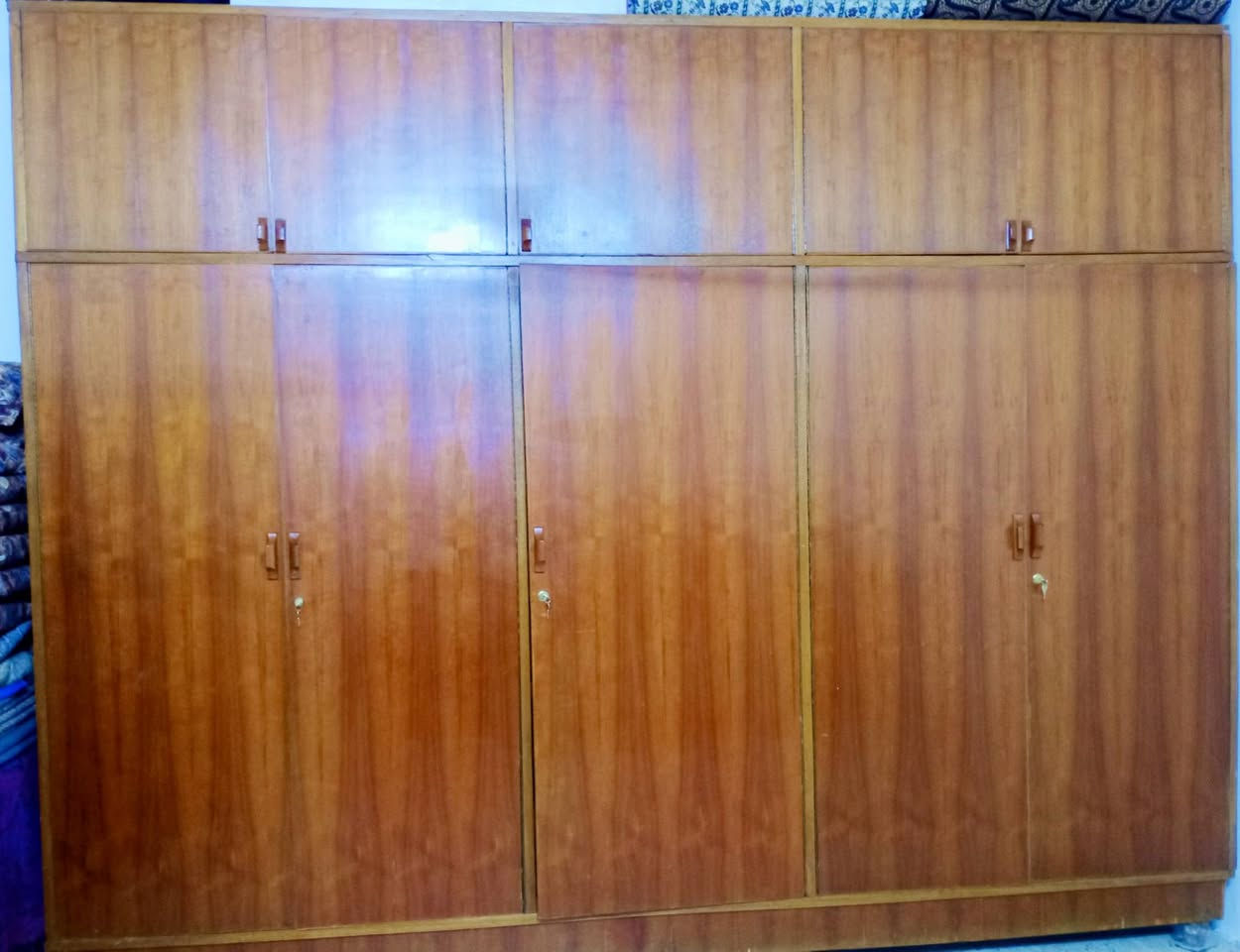 السلام عليكم هذا للبيع
السعر 250بي مجال..؟..


**إذا كنت صاحب هذا الإعلان وتريد حذفه لأي سبب، رجاءا أرسل رسالة إلى الدعم الفني**