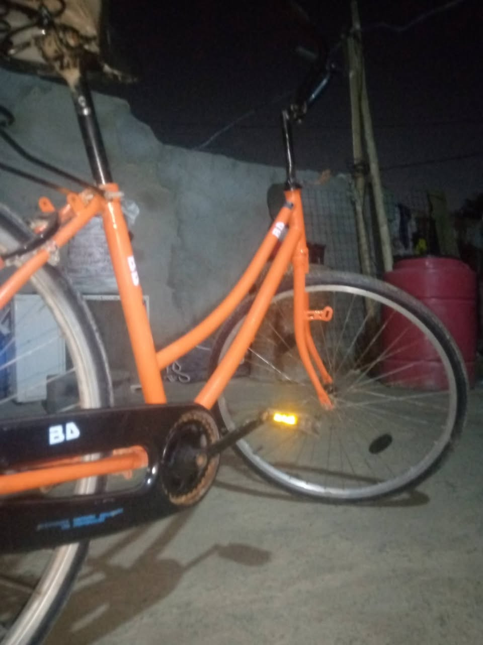 السلام عليكم بيسكل بناتي26للبيع مكاني ميسان الشراي يدلل


**إذا كنت صاحب هذا الإعلان وتريد حذفه لأي سبب، رجاءا أرسل رسالة إلى الدعم الفني**