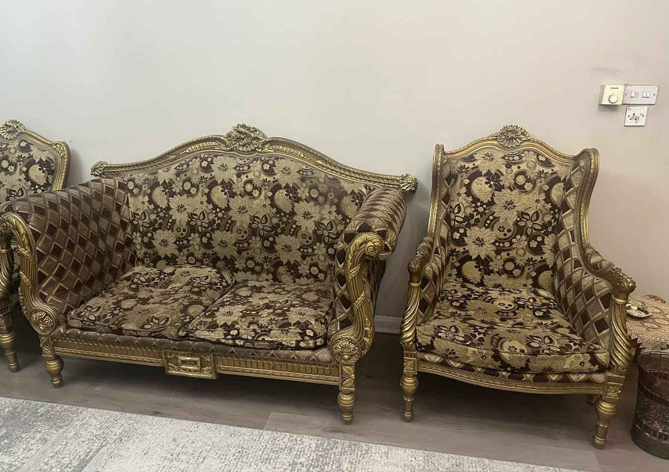 السلام عليكم للبيع


**إذا كنت صاحب هذا الإعلان وتريد حذفه لأي سبب، رجاءا أرسل رسالة إلى الدعم الفني**