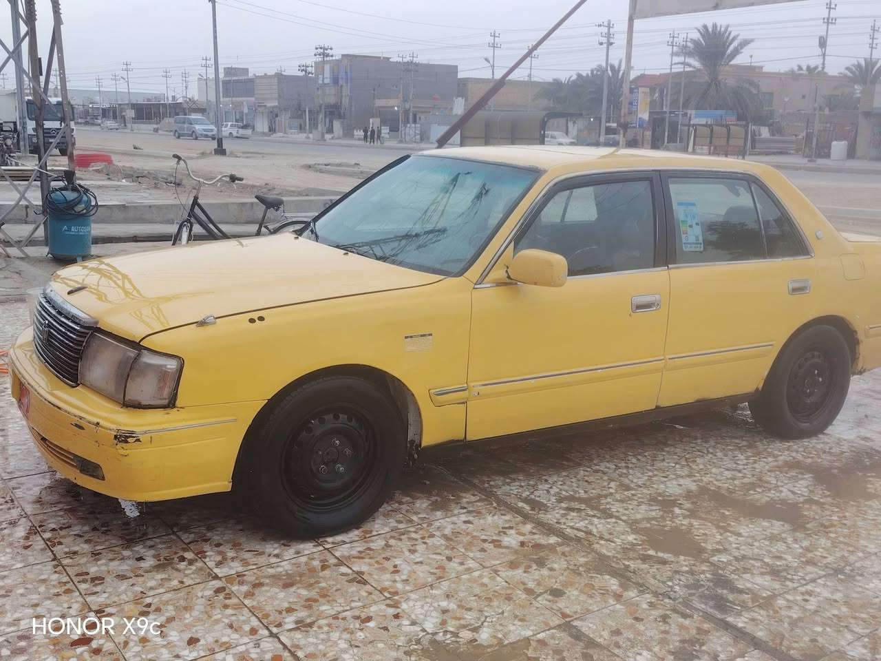 سلام عليكم راس الثور ايسر بلاد مكفوله م̷ـــِْن الكصه والنقل رقم بغداد مكينه وكير  ثنين ونص نضيفه سنويه منتهي بل 20
السعر 33 وبيه مجال لشراي 
***********
