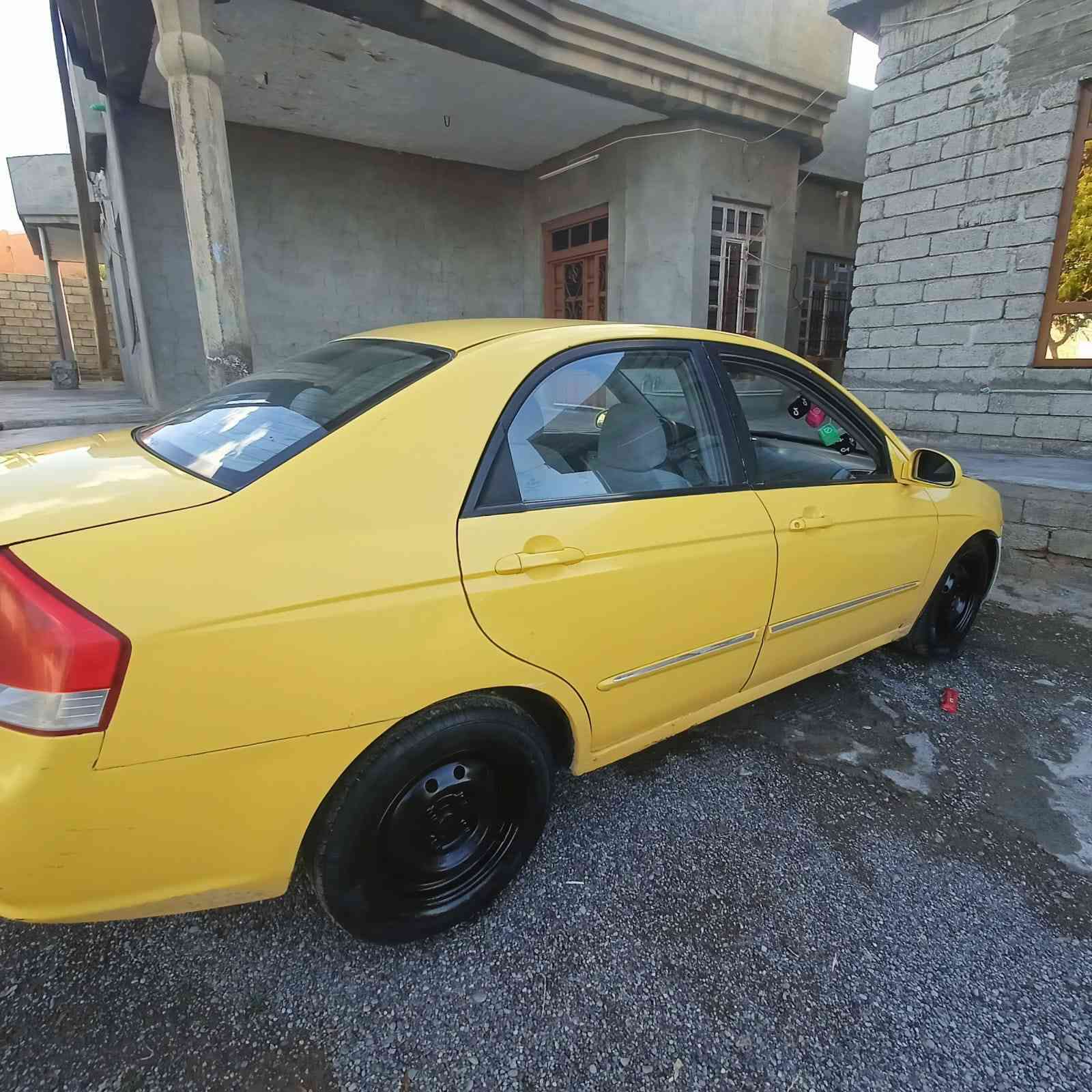 سلام عليكم كيا سبيكترا 2007 سنويه لل29 شرط التحويل محرك گير خير من الله السعر 55 وبيه مجال بسيط وترهم مراوس بسوناتا او كورلا بيكاجو ونطي فرق شعندك سياره نزل رقم الهاتف***********)(***********
