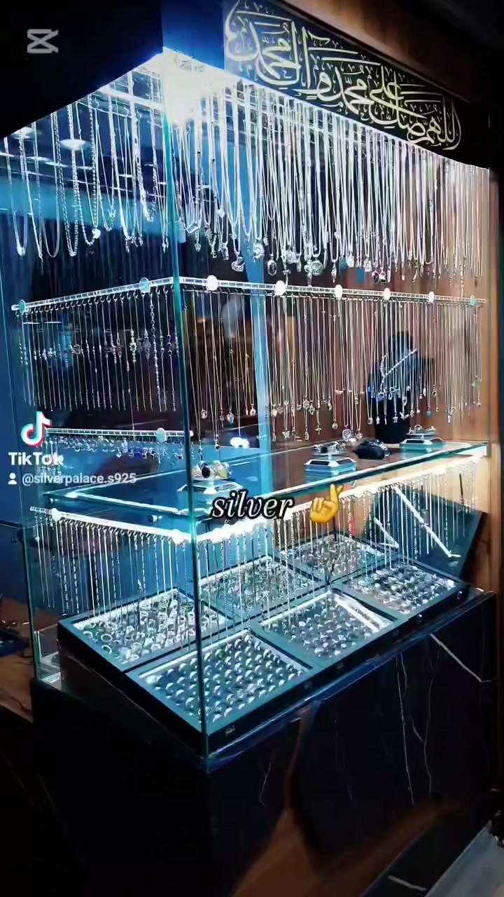 ✅توجد لدينا جميع موديلات الفضة وبمختاف التصاميم الرجالية والنسائية الايطالي _ التركي _ التايلندي🥰
✅ العنوان حلة سوق الذهب الطابق الثاني 
✅فضيات امير جواد
✅واتساب ***********
✅توجد لدينا خدمة توصيل كافة المحافظات
