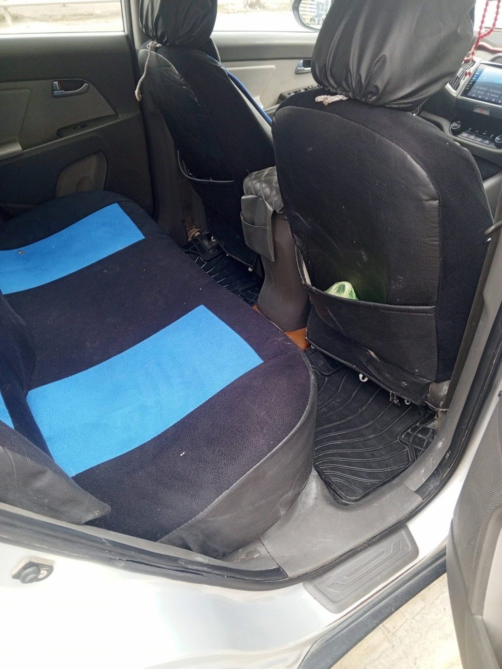 سلام عليكم البيع سبورتج موديل 11رقم شمالي بسمي سياره مكفوله من ضربه فقط جامبفات صبغ اثر جراد سونار موجود وين ماتريد افحص تبريد شغال حداديه جديده *********** رقم صاحب سياره