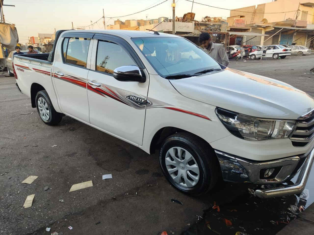 سلام عليكم هايلوكس للبيع موديل 2024 باب اول 
رقم اربيل بيه باب وجاملغ مبدلات بلادي وبيه مكانين بارد ازقار  مكان سياره اربيل سعر 235 مو شىاي لا تتصل 
رقم ***********
