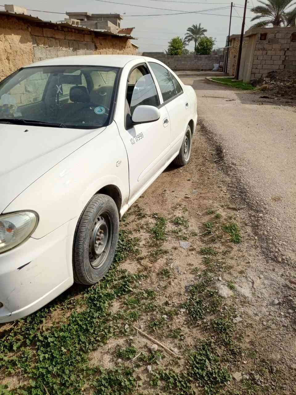 للبيع نيسان سني ٢٠١٠ محرك ١٦٠٠ قبق اسود اوتوماتيك رقم بغداد انكليزي تدفئة وتبريد صدر جديد بيها فقط جاملغ امامي ودعاميات مصبوغة السعر ١١٥ ورقة 
***********
