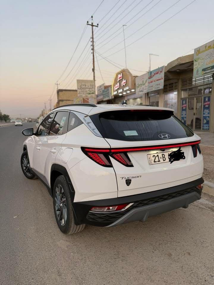 للبيع توسان 2024 كفاله عامه 
واردخليجي ، ،اللون ابيض، رقم سليمانيه محرك 2000،  جديده فول مواصفات عدى البانوراما 
ماشيه43 الف جديده تاير زيرو سبير منازل
1- كراسي كهربائي
2- حساسات امامية خلفية

3 - بصمة
4 - ويل كروم 
5 - اشاير بالمري

6 - دخول ذكي
7 - هاند بريك بصمة
8 - ثلاث انظمة قيادة ايكو سبورت نورمال 
9 - شاشة ايباد

10 - شاحن واير ليس مع منافذ USP إماميه و خلفية
11 - قطعتين تبريد 
12 - تحكمات ستيرن جهتين

13 - كأمرة دوار

14 - بردات خلفي
15 - الجام اوتو 
16 - مثبت سرعة
17- مري شفط
18 - لايتات دوارة امامية فول LED
19 - زنون لد امامي خلفي
—————————————
السعر 220وبيها مجال””✅
للاستفسار الاتصال ***********
العنوان : بغداد شارع فلسطين
