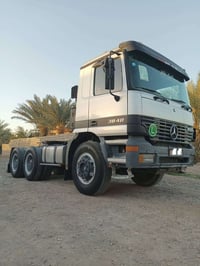 اكتروس • ٢٠٠١ • قلاب