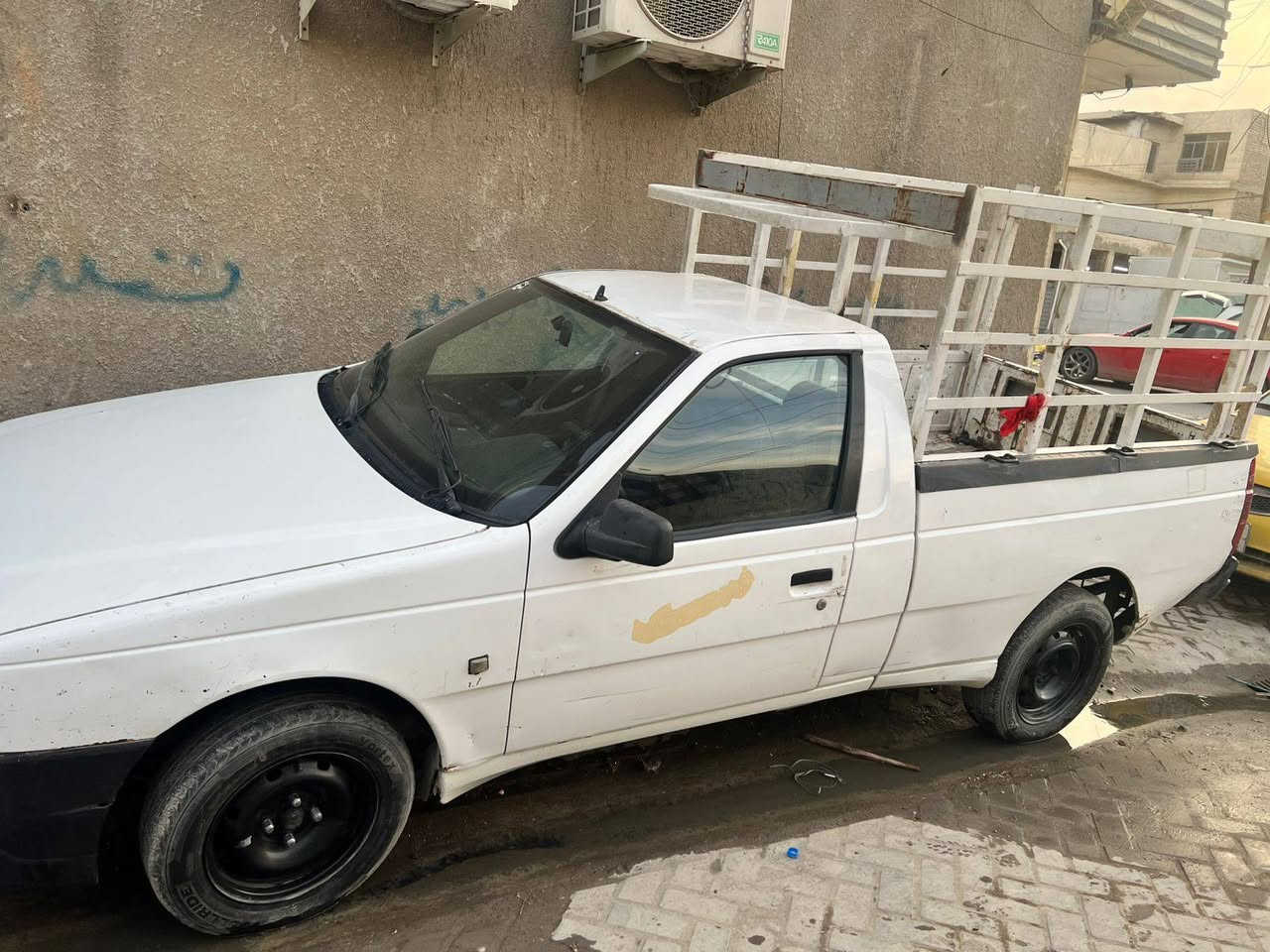 السلام عليكم 
بيكم اريدو موديل 16 
كشر يخبل السيارة محور كير ومكينة وضفيرة 
جديدة مال ونجي السيارة نظيفة 
تخبل المكان بغداد الجديدة شارع المسبح
الاتصال ***********
