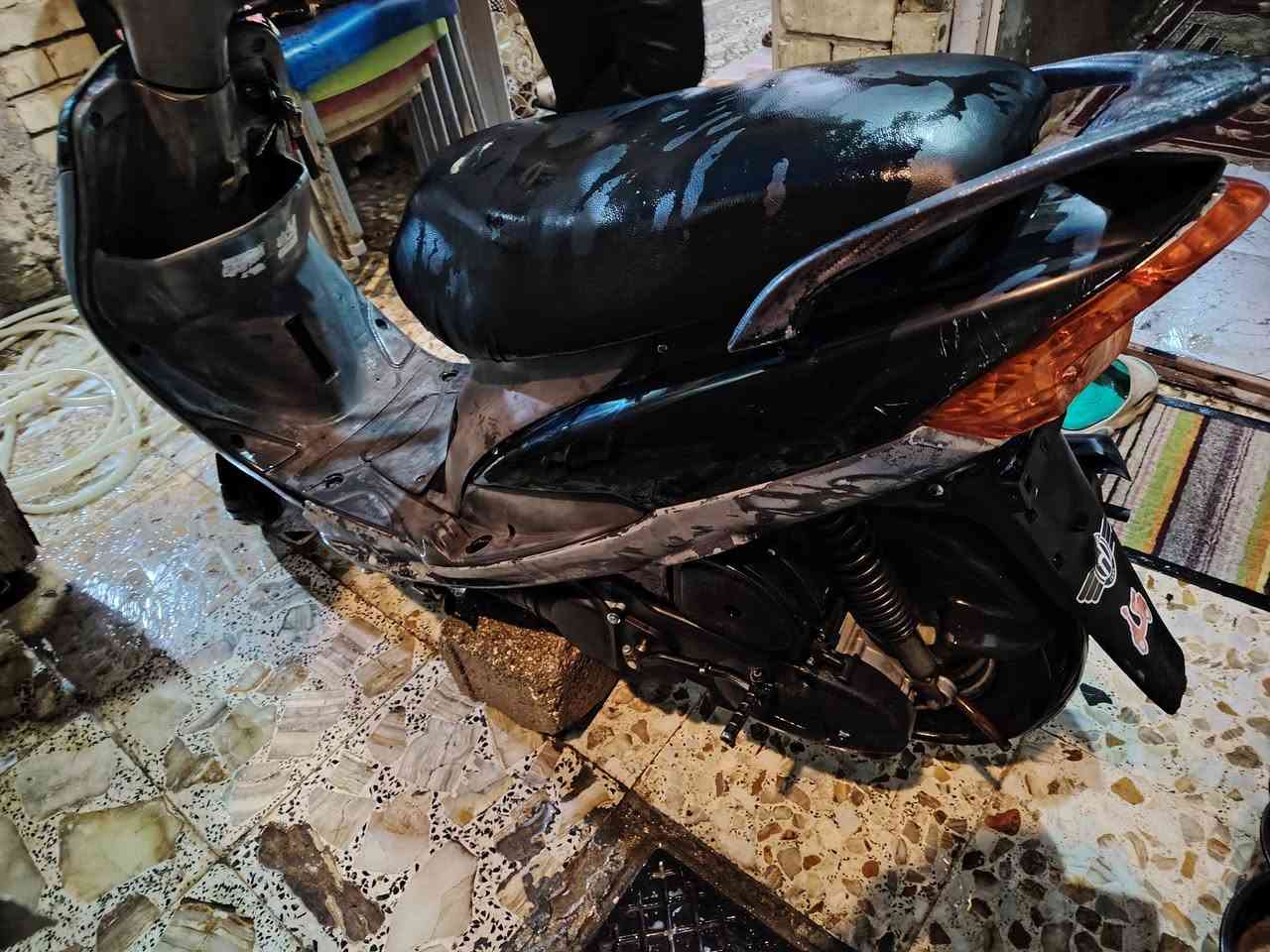 سلام عليكم دراجة ماكس منغولي موديل 2006 دراجه كامله البيع السعر400 الف وبيها مجال
العنوان ملحق الفارس يم المحطه الفارس موجود خاص او رقم ***********
