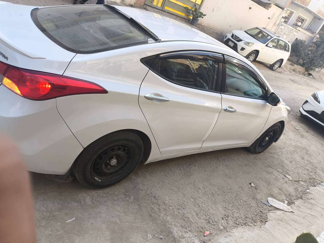 سلام عليكم اخوان النتره مديل 13 خليجيه محرك 1800 دوش السياره رقم اربيل تريد تحويل تريد وكاله لي يعجبك السونار مرفق مع المنشور لي شراي يتصل وبي خير ويدلال ***********   السعر 110 وبيهه مجال قليل حك جيتك
