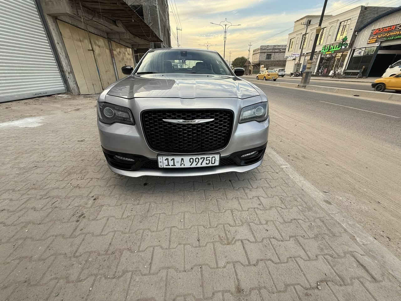 سلام عليكم وأباما موديل 2013 مسجله 2014 رقمهة بغداد بأسمي مكينتهة 3600حادثهة بنيد وجاملغ  سيارة جاهزه من كلشي تخم تاير جديد حداده مبدلهة جديدة أي نقص ما بيهة مكان السيارة البصرة سعر 148  الاستفسار  ***********
