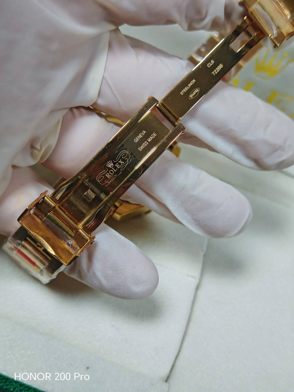 مزاااااااااد مزاااااااااد 
لدينا لكم اليوم مزاااااااااد جديد لساعه فخمه وانيقه الساعه رولكس ديتونا ماستر كوالتي اوتماتيك كامل المرفقات مع الظمان سنه كامله 

يبدا المزاد الان وينتهي ساعه 3 فجرا 

فتحة باب الساعه 45 دولار واقل رفعه 5 دولار 
الساعه اوتماتيك 
كرونكراف 
سناتر شغاله 
اقفال بحري بالكامل
ارقام لامينوس
عقارب لامينوس 
القطر 42
طلاء ثابت
ضد الماء
زمبلك مختوم 
بوك مختوم
قفل مختوم
دبل قفل 
تاتي كامل المرفقات مع الظمان سنه كامله 
يوجد لدينا توصيل لجميع المحافظات


**إذا كنت صاحب هذا الإعلان وتريد حذفه لأي سبب، رجاءا أرسل رسالة إلى الدعم الفني**