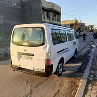 نيسان يورفان للبيع موديل 2012 رقم بغداد بسمي السياره مكفولة عده الطخات...