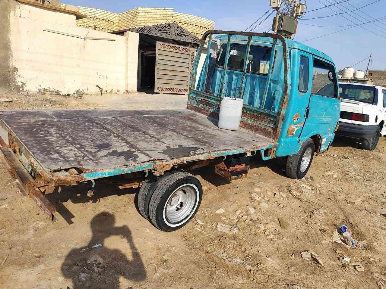 السلام عليكم كيه بنكو للبيع موديل 93 رقم بغداد تحويل ثاني يوم مكينه وكير خير من الله مكان السياره بغداد النهروان السعر 28  رقم الهاتف ***********.  ***********
