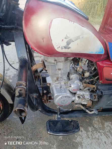 سلام عليكم ستوتة ام الطير مديل 21 مكفولة كفالة عامة كهربائيات كلهة شغالة اوراق كاملة لالحيم ولاخياس عل وضع الشركة بس شوية بي جراد الكشر السعر ١٢٠٠ بيه مجال قليل مكاني شهربان جسر مهروت ***********
