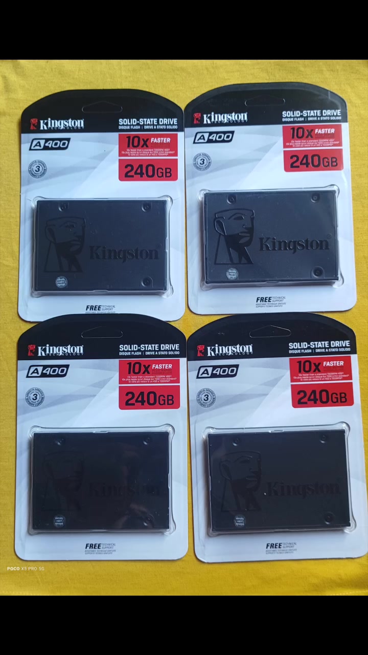 هارد تخزين من نوع Kingston A400 Solid-State Drive بسعة 240 جيجابايت
 تبلغ سرعة القراءة فيه ما يصل إلى 500 ميجابايت/ثانية وسرعة الكتابة حتى 450 ميجابايت/ثانية، مما يجعله أسرع بحوالي 10 مرات من القرص الصلب التقليدي بسرعة 7200 دورة في الدقيقة
سعر القطعة 35 الف وبالعافية


**إذا كنت صاحب هذا الإعلان وتريد حذفه لأي سبب، رجاءا أرسل رسالة إلى الدعم الفني**