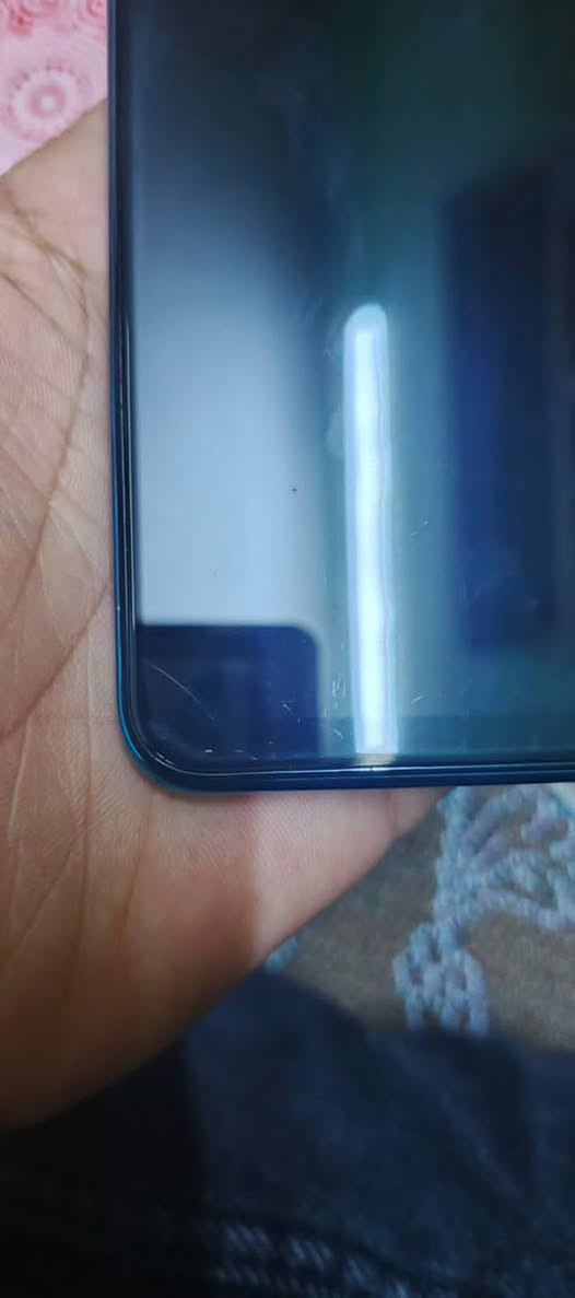 سلام علكم هونر p30الات البيع جهاز الوك بي شخط صغر ذكر 128 سعرو 80 الف ***********
