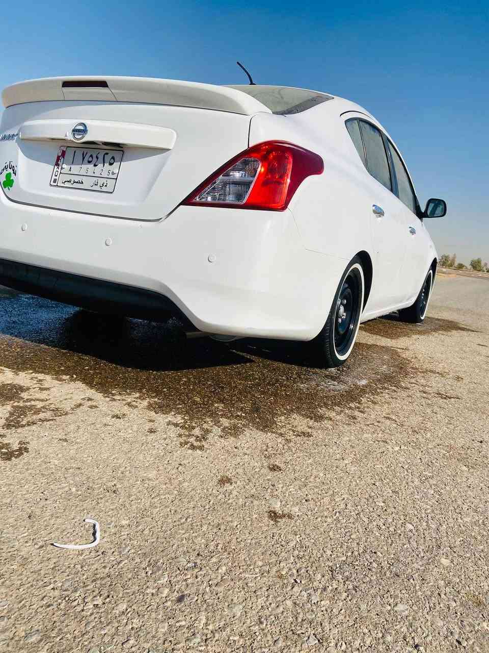 يالله وينه الي يدور نظيف حجي نيسان صني مديل 20 بيهه بس بنيد فقط وسياره كفاله تبريد محرك كير يخبل حداديه  كامل مكمل هذه رقمي *********** وانه خادم له طيبين 🌷
