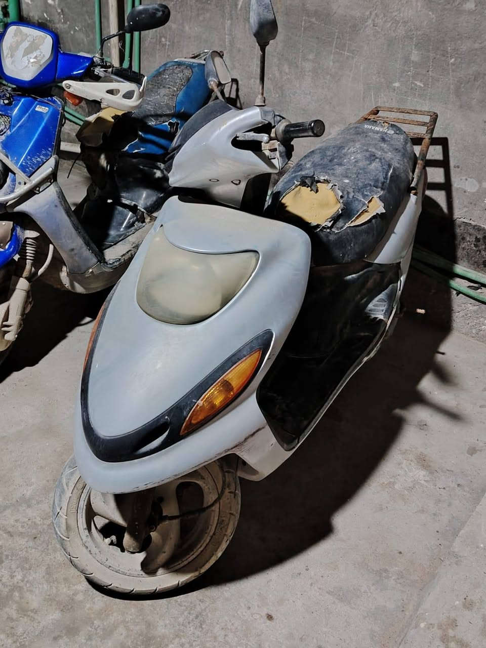 دراجات اثنينهن للبيع بسعر 350 وبيهن مجال اثنينهن ب 350 للاتصال على هذا الرقم ***********
