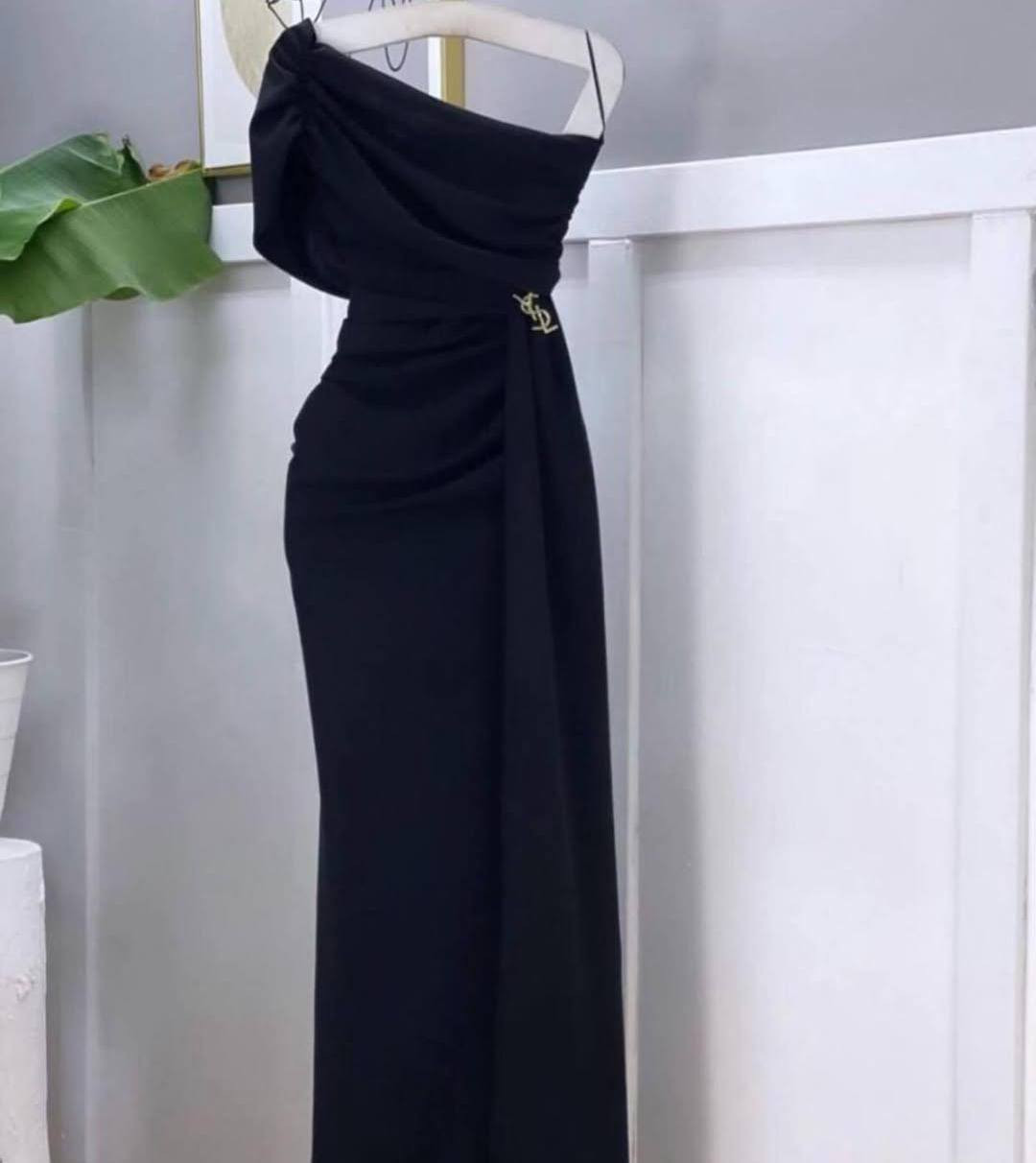 السلام عليكم فساتين للبيع يوجد خدمة توصيل.


**إذا كنت صاحب هذا الإعلان وتريد حذفه لأي سبب، رجاءا أرسل رسالة إلى الدعم الفني**