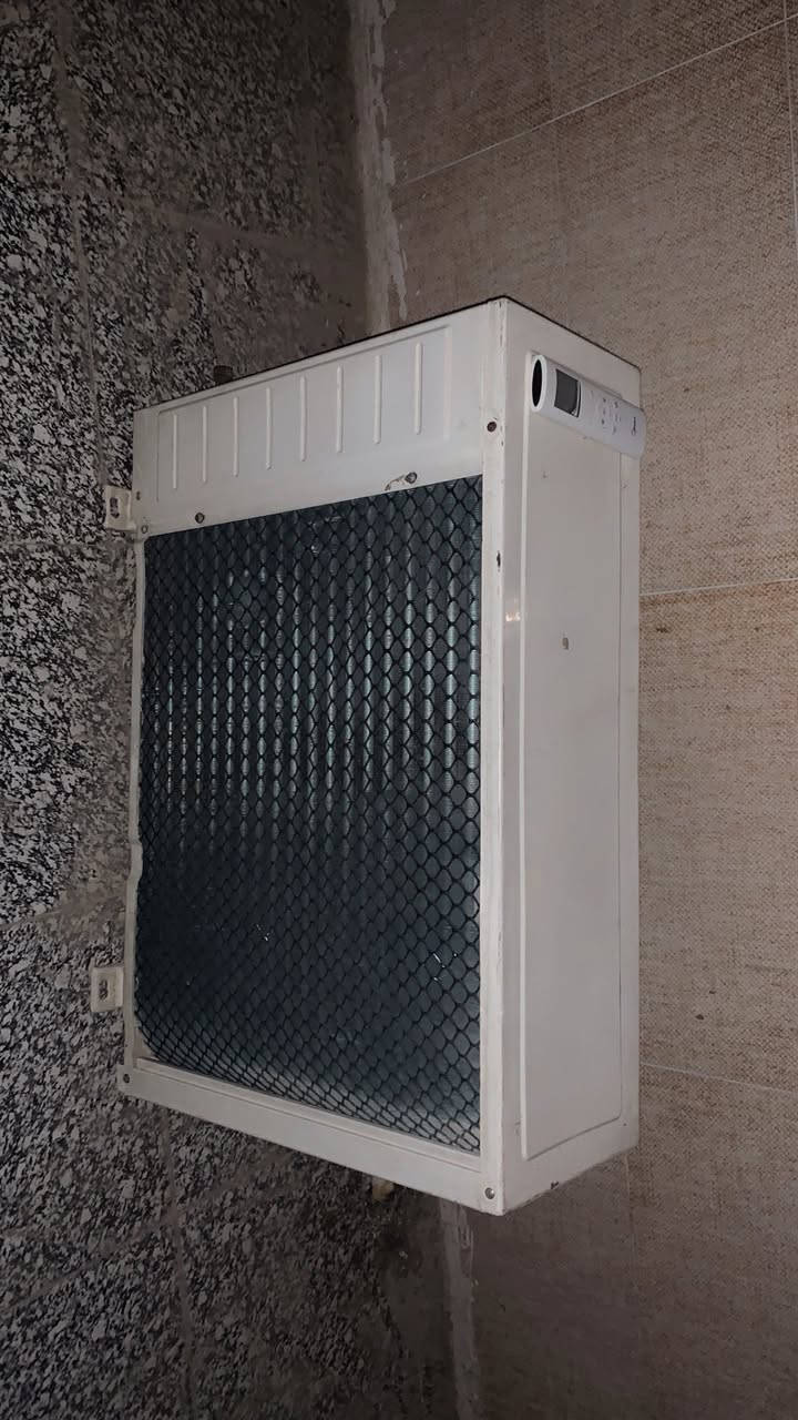 سبلت ميديا طن واحد نضيف غاز موجود ١٢٥ نهايته بغداد ***********
