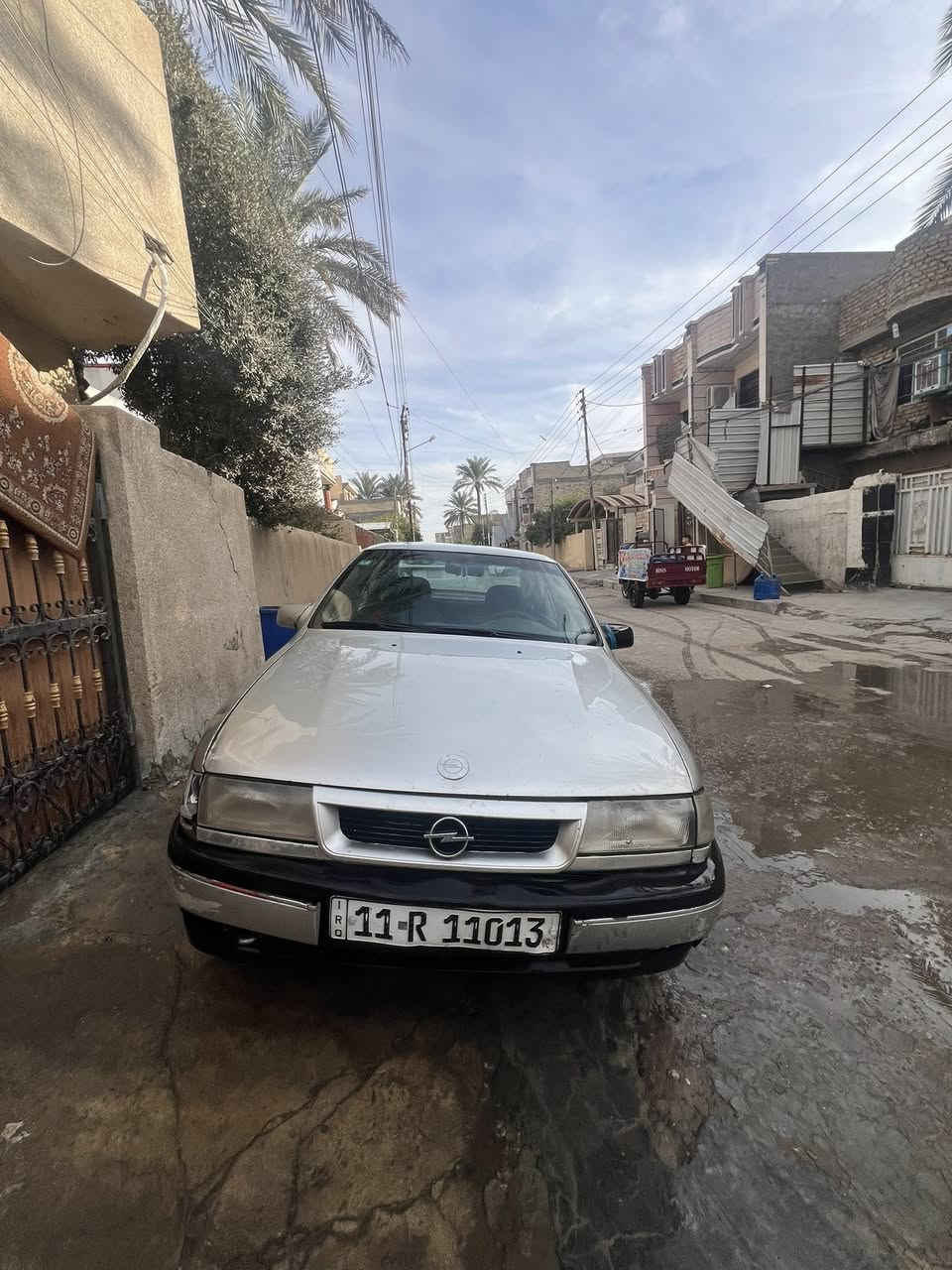 اوبل فكتره موديل 1991 
كايمه المكينه السياره متشتغل السعر 24 
***********
