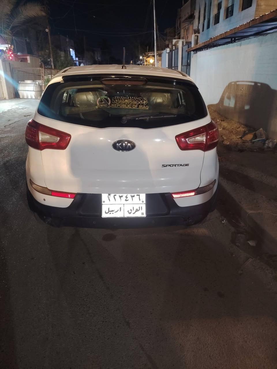 السلام عليكم سبورتج ٢٠١٢ خليجي بسمي السياره بيها سستم كامرات تسجيل والسياره مصبوغه عام اي استفسار اتصال على الرقم *********** موجود وات ساب
