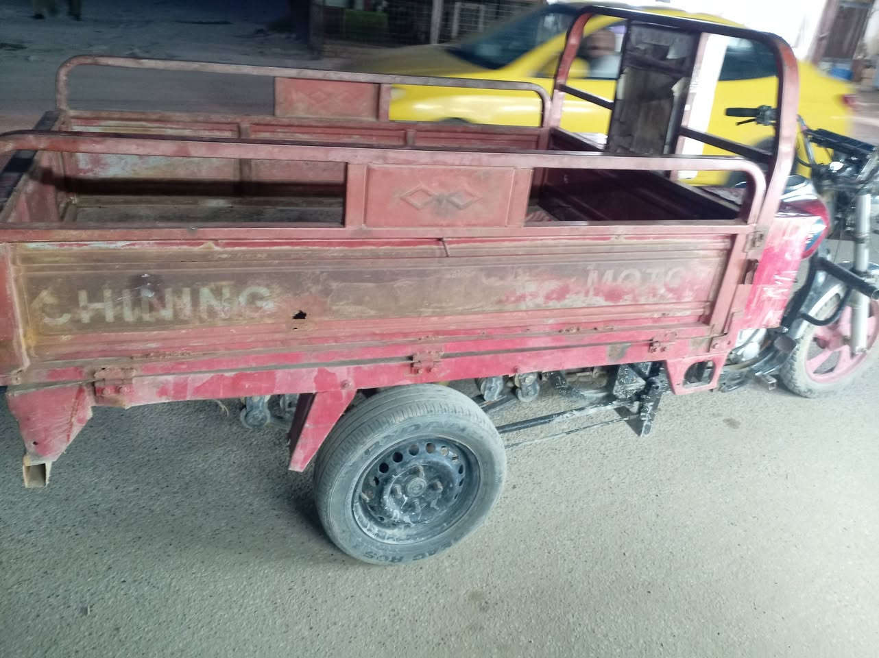 ستوته للبيع جاهزه أوراق اصويله موديل ٢٠١٥ لاتصال ***********
