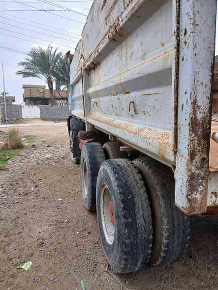 السلام عليكم
للبيع لوري البي موديل ٧٥
كير ١١١
محرك ٨
مجموعه نص جيب
السعر 150 ورقه وبي مجال 
الاتصال ع الرقم ***********
