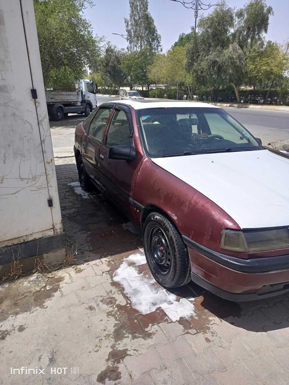 سلام عليكم سياره البيع وابل فكتره موديل 95رقم نكليزي ديالى سعر 28وبيها مجال مراوس حسب القنعاعه ***********اتصل براقم
