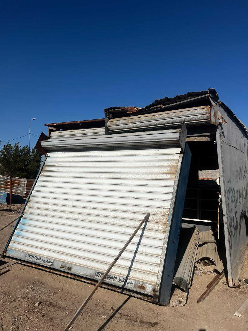 كبنك للبيع جديد استخدام قليل ب700 وبي مجال ***********
