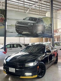 دؤج جارجر ٢٠١٦سيارة كلين فول مواسفات  سيارة بدون سبغ بدون بارد  بس واح...