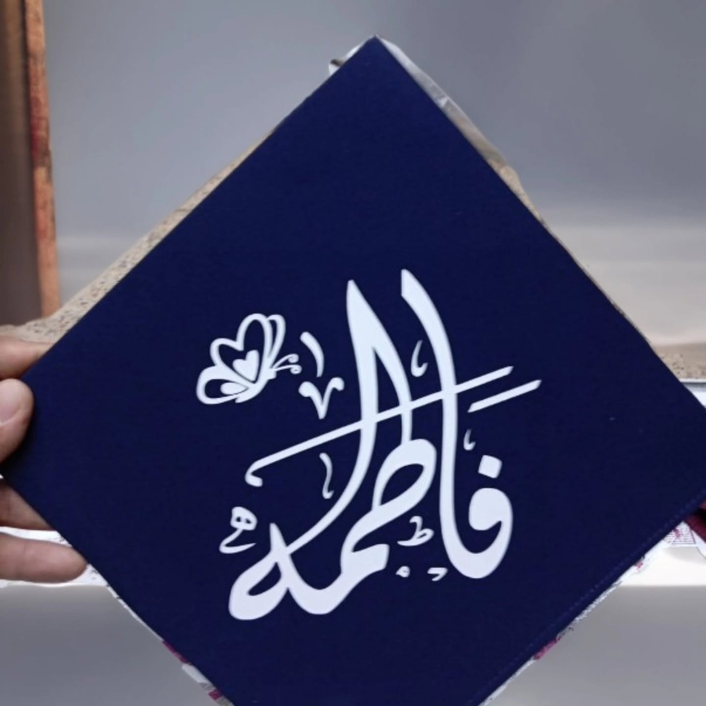بدا موسم روب التخرج زبائننا الاعزاء مفتوح الحجز🧑‍🎓

مفرد وجمله 💐
لسنا الوحيدين لاكننا الأفضل 👍🏻💯

يوفر لكم زي تخرج 🥰
روب, وشاح, قبعة, 
متوفر بكج (باربي، كوبرا، بولستر خليجي، ) 

وكذلك متوفر وشاح ملكي، قبعه ملكي، وشاح عادي، قبعه دائري، 

كافة الالوان⚪⚫🟤🟣🔵🟢🟡🟠🔴

🌷وكذلك متوفر بكج كامل يحتوي البكج🌷 ( روب ،قبعه،وشاح ، مع الطبع او التطريز )

بكج كامل بولستر خليجي مع الطبع او التطريز 
بكج باربي مع الطبع او التطريز
بكج كوبرا سواد فاحم مع الطبع او التطريز 

متوفر بروشات
* متوفر مستلزمات تخرج من المرحلة( الروضه الى الدكتوراه)

للحجز مراسلة البيج ♥️🇮🇶
توصيل بغداد 5
محافظات 5


**إذا كنت صاحب هذا الإعلان وتريد حذفه لأي سبب، رجاءا أرسل رسالة إلى الدعم الفني**
